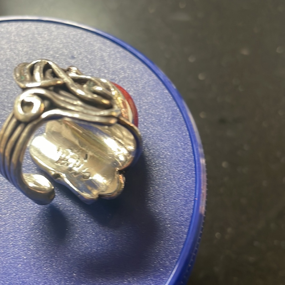 Sterling Silver Ring. Size 8. Red Stone. - Picture 6 of 6